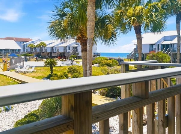 1804 E Gulf Beach Dr, St. George Island, FL 32328