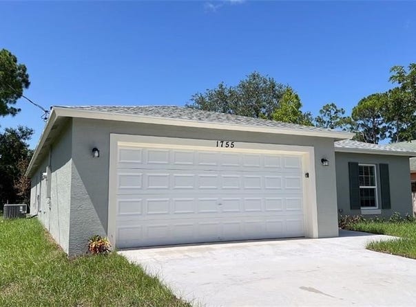 1755 SW Cannon Ave, Port St Lucie, FL 34953