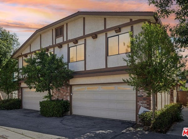 18424 Keswick St, Reseda, CA 91335