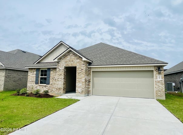 105 Harvest Lane, Crowley, LA 70526