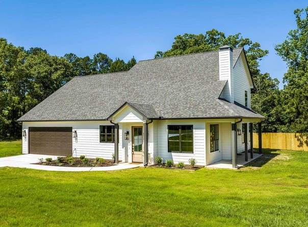 115 Thyme Rd., Diana, TX 75640-4090