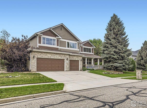 2215 Parkview Dr, Longmont, CO 80504