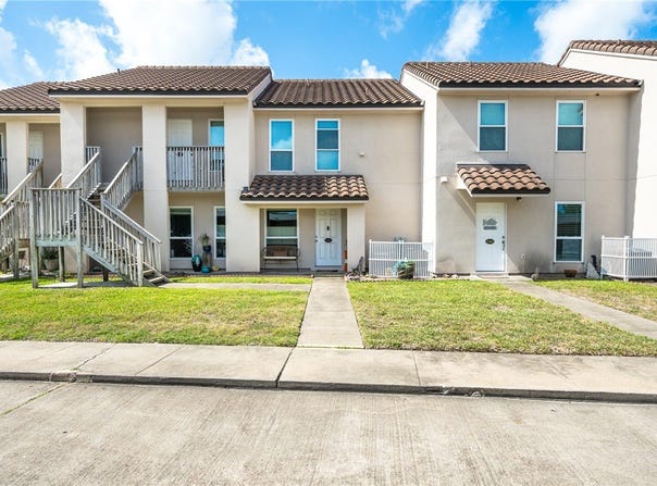 221 Marion Dr. #D-104, Rockport, TX 78382