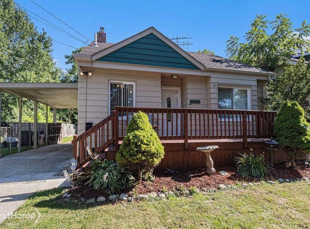 2737 Swayze Street, Flint, MI 48503