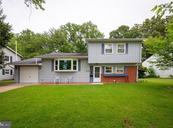 38 GILL DR, NEWARK, DE 19713