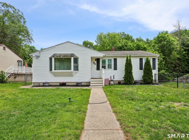 94 Roosevelt St Extension, New Haven, CT 06513