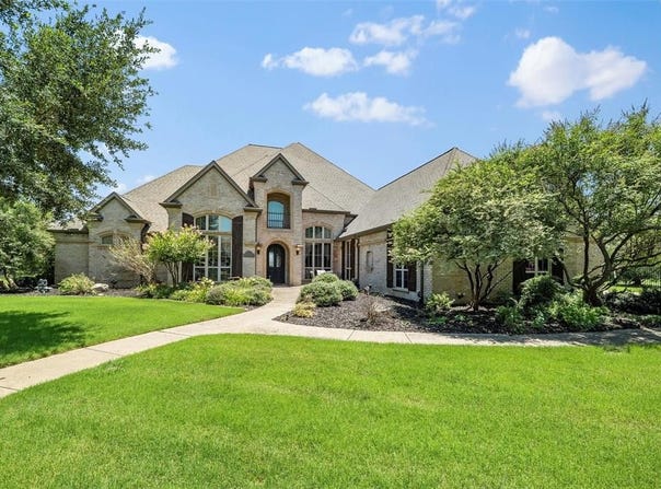 210 Augusta Court, Aledo, TX 76008