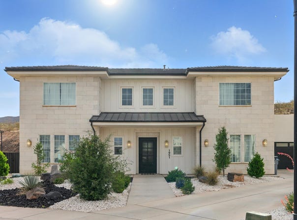 1951 W CEDAR BREAKS DR, Hurricane, UT 84737
