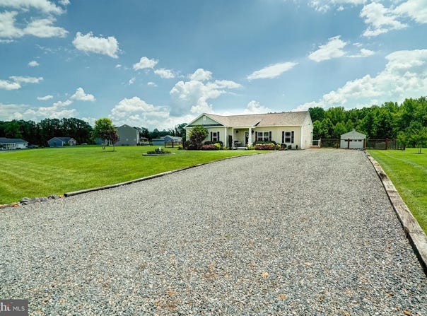 404 HIDDEN FARM DRIVE, MINERAL, VA 23117