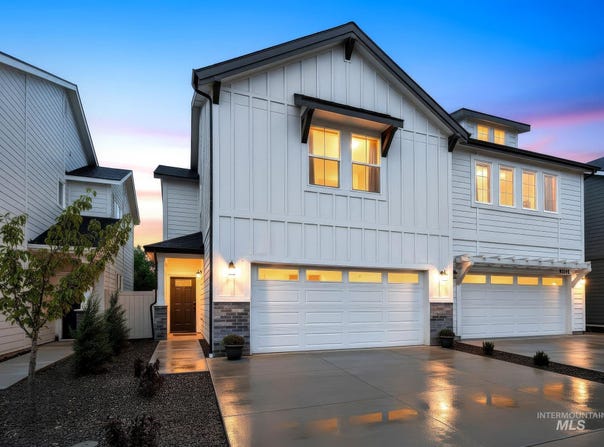4360 W Topeka St, Meridian, ID 83642