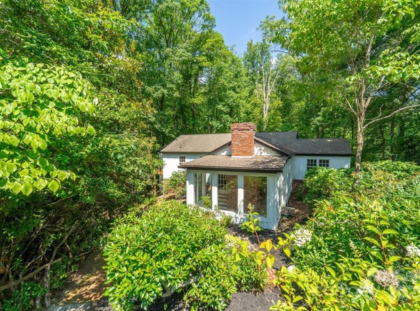 197 Briar Patch Road, Cullowhee, NC 28723