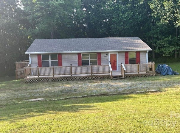 2611 Dallas Stanley Highway, Stanley, NC 28164