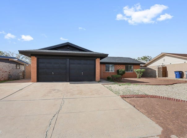 10213 Shipley Avenue, El Paso, TX 79925