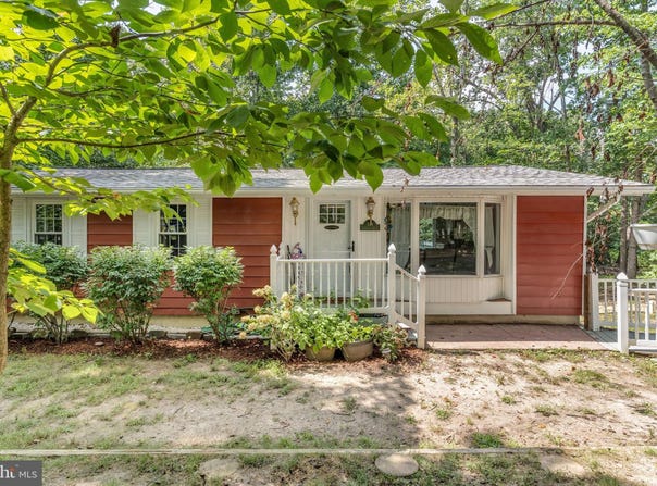 324 CLUBHOUSE DRIVE, LUSBY, MD 20657