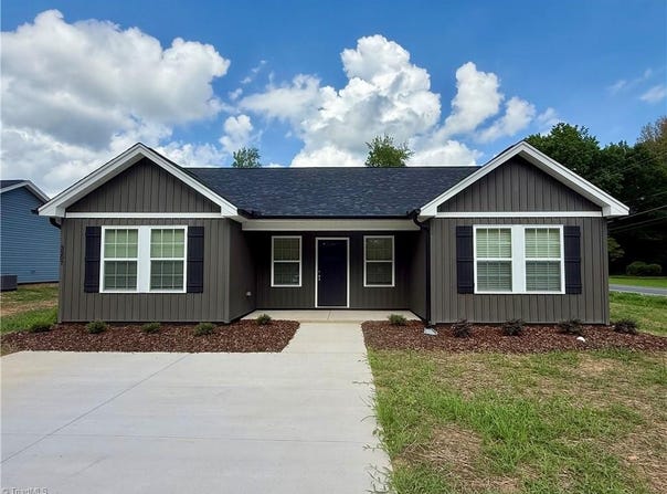 3207 Plymouth Street, Archdale, NC 27263