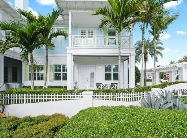 201 Inlet Waters Circle, Jupiter, FL 33477