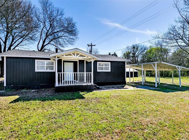 110 Rs County Road 1535, Point, TX 75472
