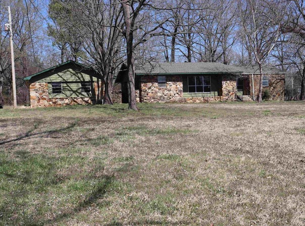 4823 Bob Davis Road, Pleasant Grove, AR 72567