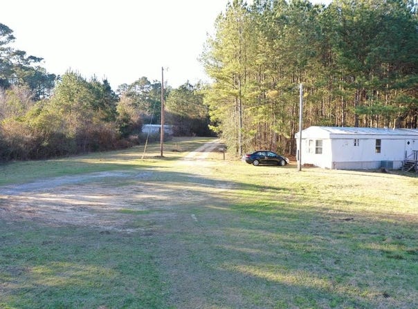 1 Loblolly Lane, LAUREL, MS 39443