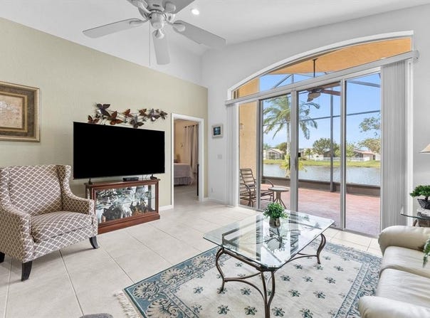 810 NW Rutherford Court, Port St Lucie, FL 34983