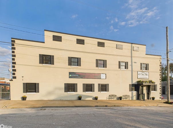 21 S 9Th Street, Keokuk, IA 52632