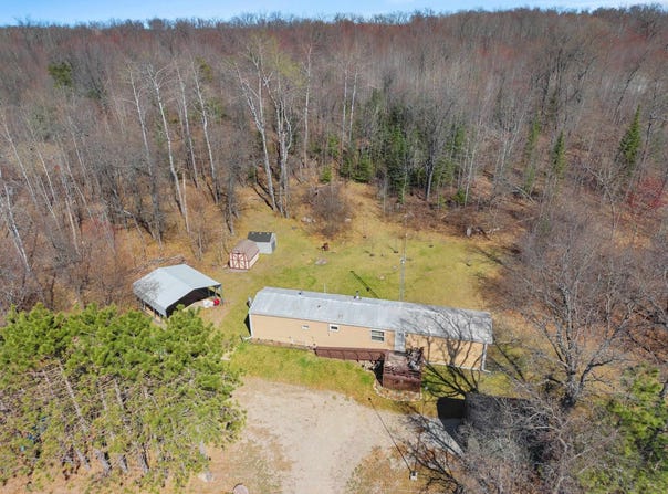 N10396 COUNTY RD A, CRIVITZ, WI 54114