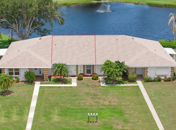 518 Crooked Lake Lane, Fort Pierce, FL 34982