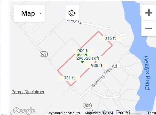 4523 Stormont Road, Hartfield, VA 23071