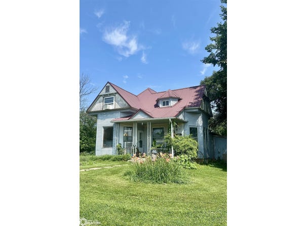 209 E Main Street, Pulaski, IA 52584