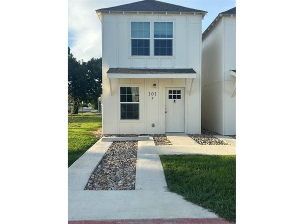 230 Debus DR, Taylor, TX 76574