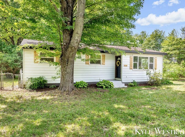 7219 Maple Island Road, Nunica, MI 49448