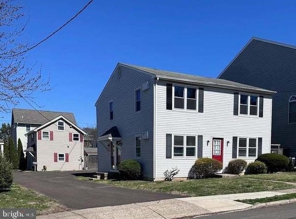 201 N HAMILTON STREET, DOYLESTOWN, PA 18901