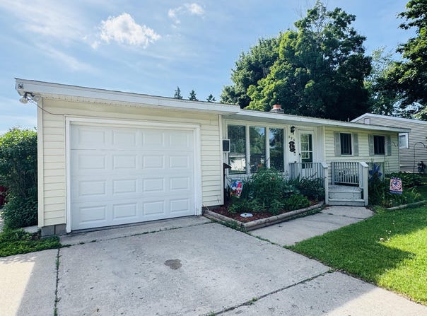 326 N Addison Street, Alpena, MI 49707