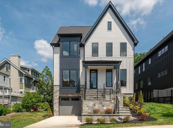 2615 3RD STREET N, ARLINGTON, VA 22201