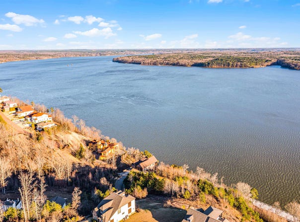 11 HIGH POINTE, Savannah, TN 38372