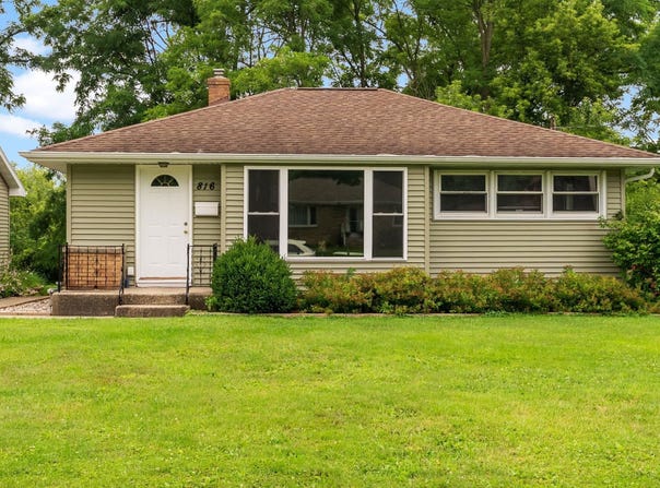 816 Blaine Street, Edgerton, WI 53534