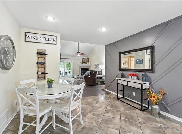 856 S Juniper Terrace, Gardner, KS 66030