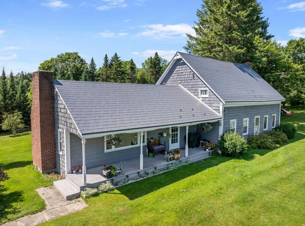 1567 Sheffield Square Road, Sheffield, VT 05866