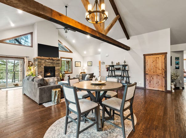 378 Skookum Road, Lakeside, MT 59922