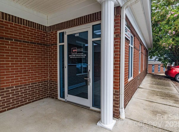 8037 Corporate Center Drive, Charlotte, NC 28226
