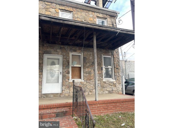 409 FLOWER Street, CHESTER, PA 19013