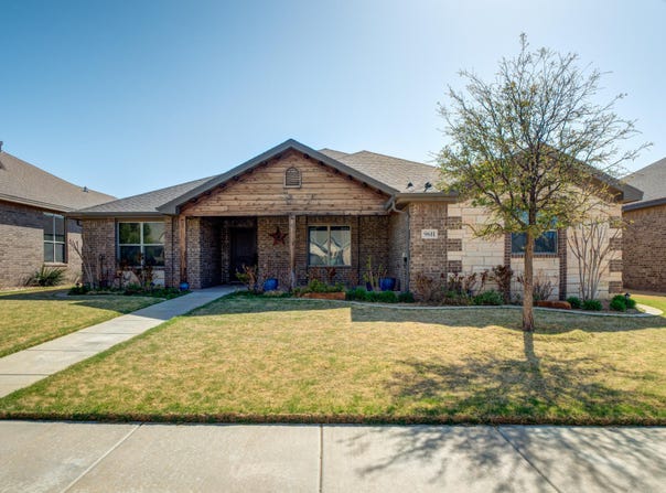 9611 Kline Avenue, Lubbock, TX 79424