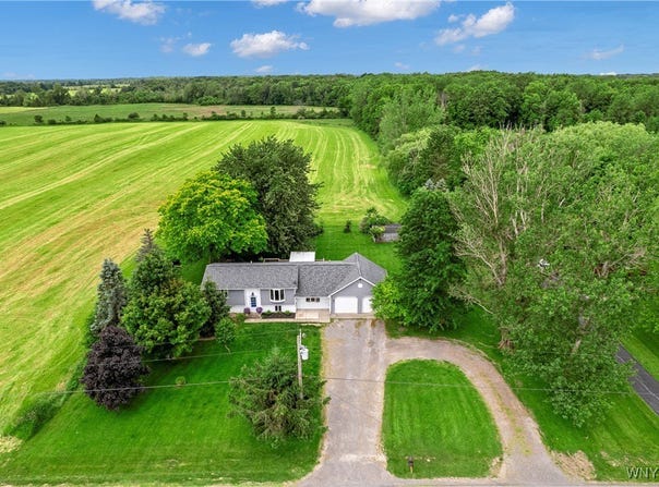9772 Fargo Road, Darien, NY 14036