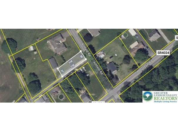 8624 Ashfield Road, Washington Twp, PA 18080