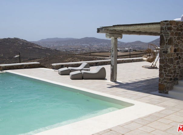 E MYKONOS, GREECE, CA