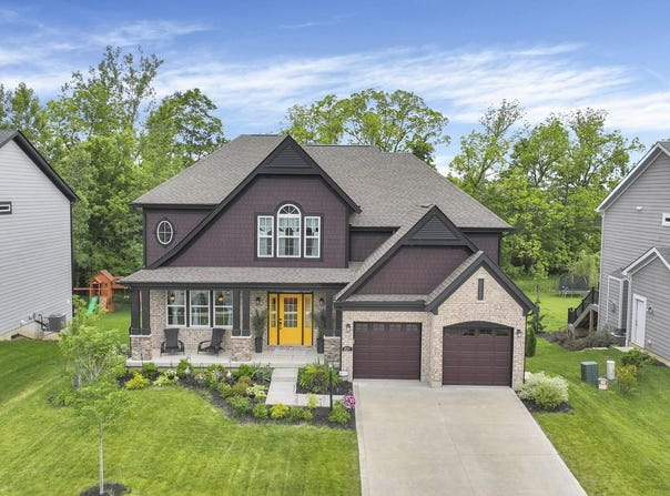 831 Pathlow Drive, Pickerington, OH 43147