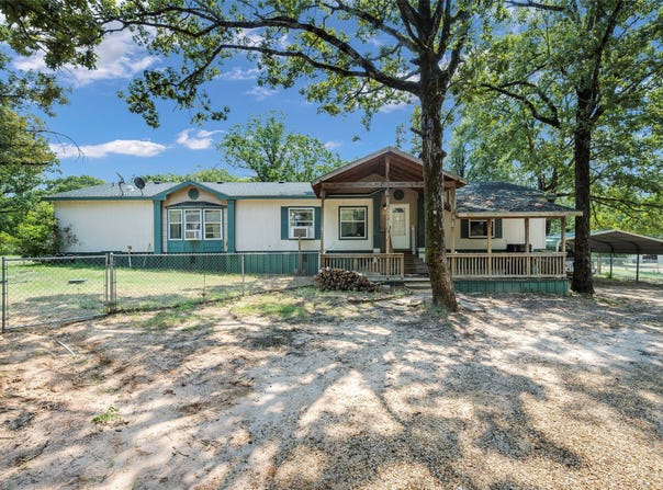 118 Winter Lane, Mabank, TX 75156