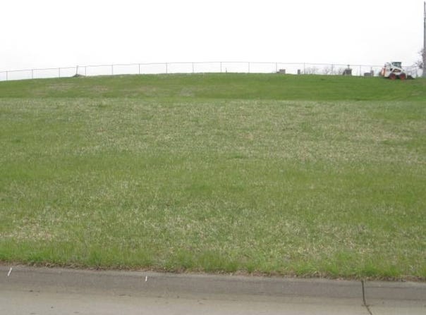 406 S Main St, Coleridge, NE 68727