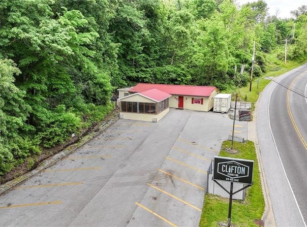 4922 Clifton Terrace Road, Godfrey, IL 62035