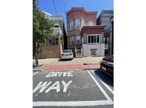 604 15TH ST, Union City, NJ 07087